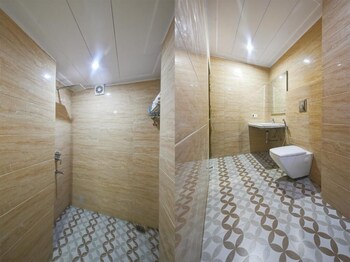 hotel geet deluxe