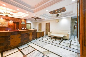 Hotel Geet Deluxe,Shahdara,2 star