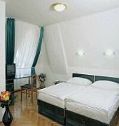 hotel bara budapest