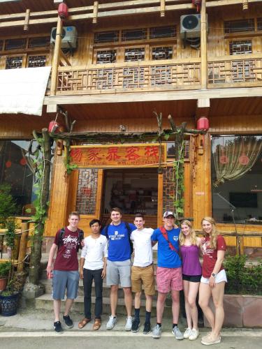 zhangjiajie yangjiajie inn