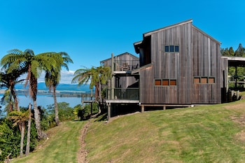 oreti village resort