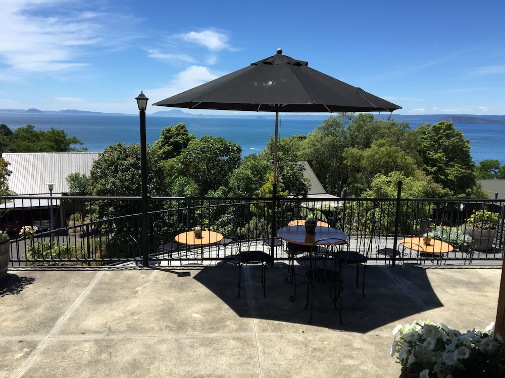 oreti village resort