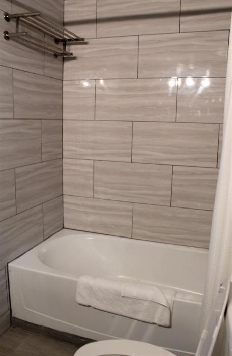 barefoot caye caulker hotel