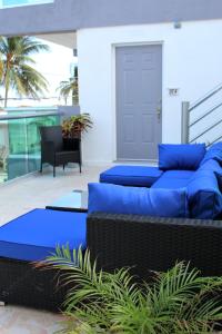 barefoot caye caulker hotel