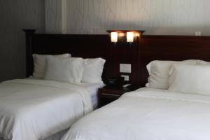 barefoot caye caulker hotel