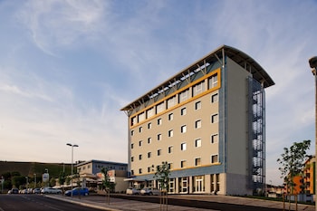 blu arena hotel