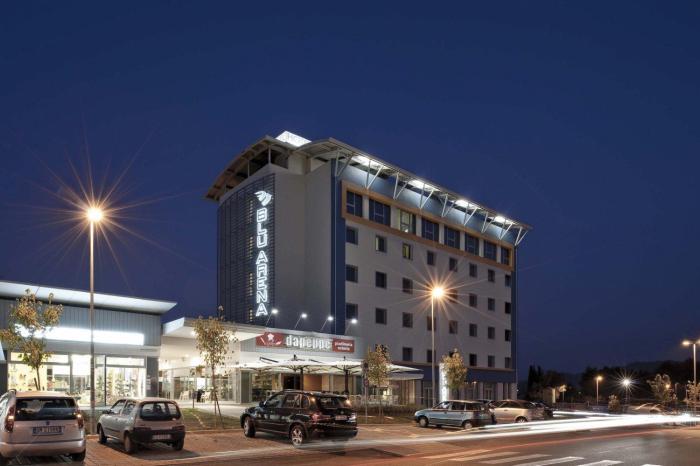 blu arena hotel