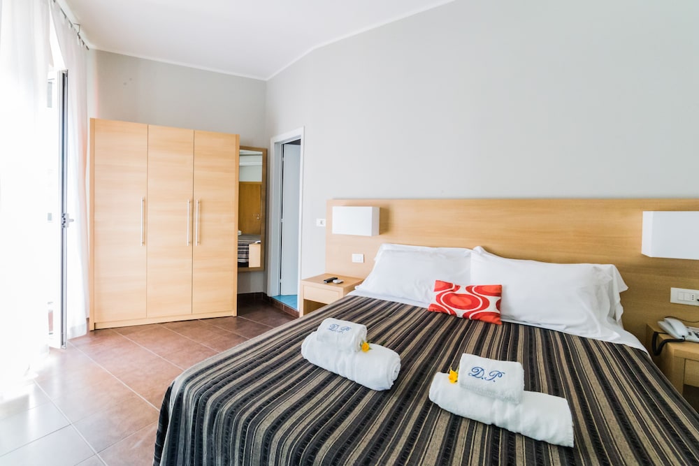du parc hotel