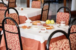 hotel aries