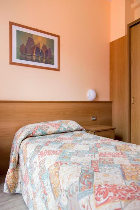 hotel aries