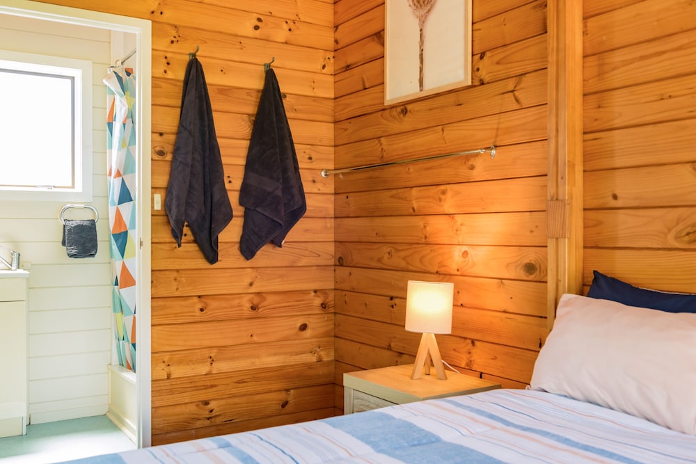 bay of islands lodge