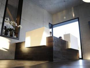 hotel apart welcoming i urban feel i design