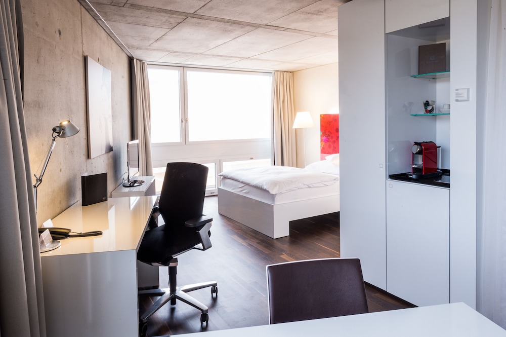 hotel apart welcoming i urban feel i design