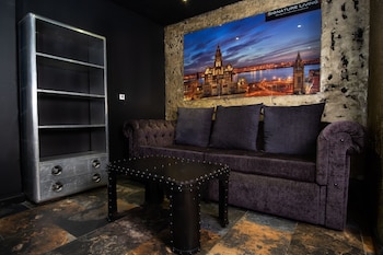 signature living bold street apartments
