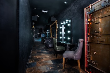 signature living bold street apartments