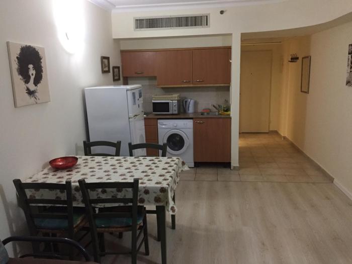 apartment on haifa