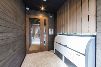 nagahori hairu dotonbori condo