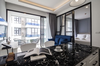 palmyrah surin beach residence