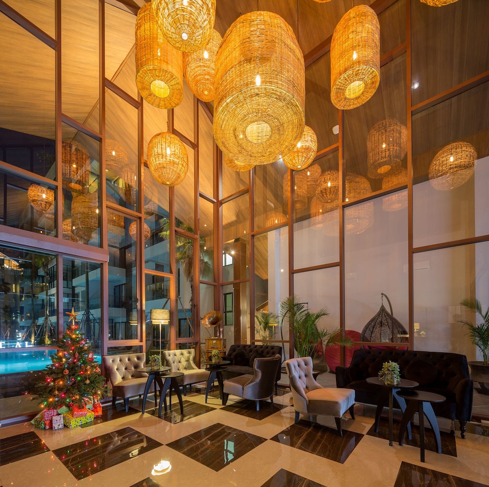 palmyrah surin beach residence