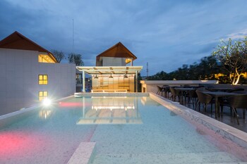 palmyrah surin beach residence