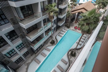 palmyrah surin beach residence