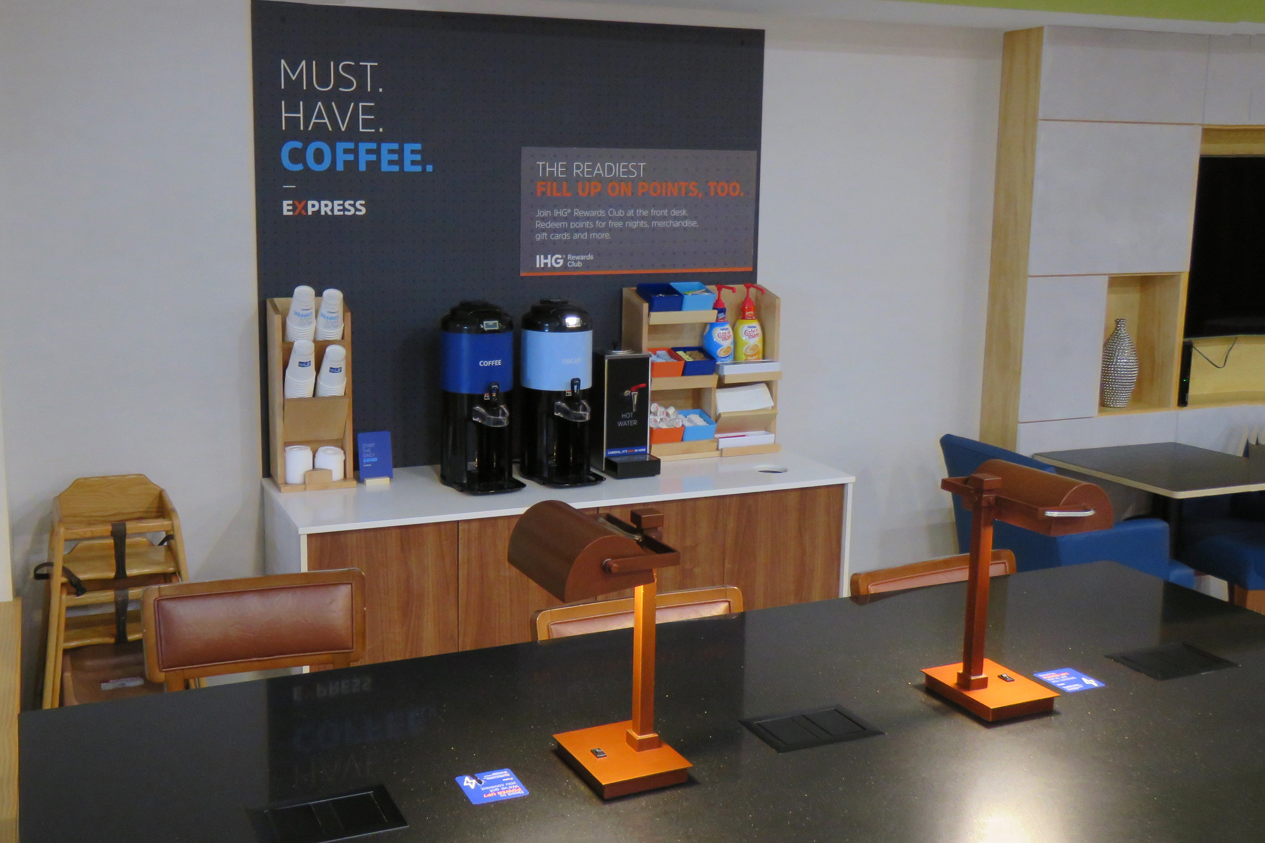 holiday inn express and suites burlington by ihg