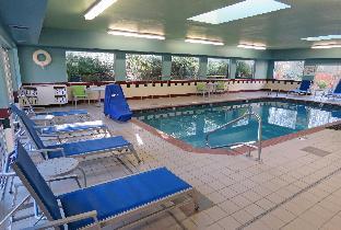 holiday inn express and suites burlington by ihg
