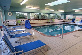 Holiday Inn Express & Suites Burlington By Ihg,Mount Vernon>>Burlington,3 star