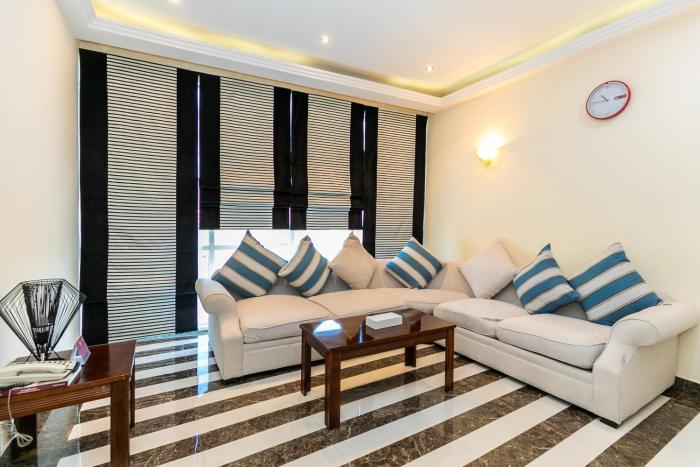 royal mirage hotel and apartments