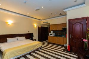 royal mirage hotel and apartments