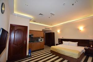 royal mirage hotel and apartments