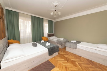 annas guest house