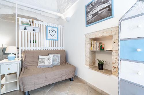 vico di ostuni apartments by typney
