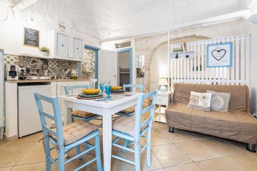 vico di ostuni apartments by typney