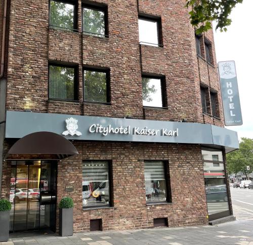 Cityhotel Kaiser Karl,Dusseldorf>>Aachen,4 star