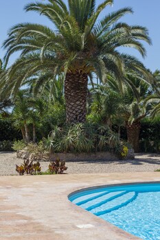 albergo residenziale menhirs