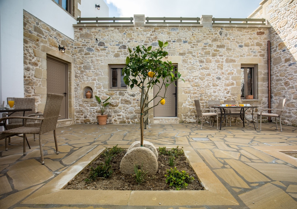 agarathos homes