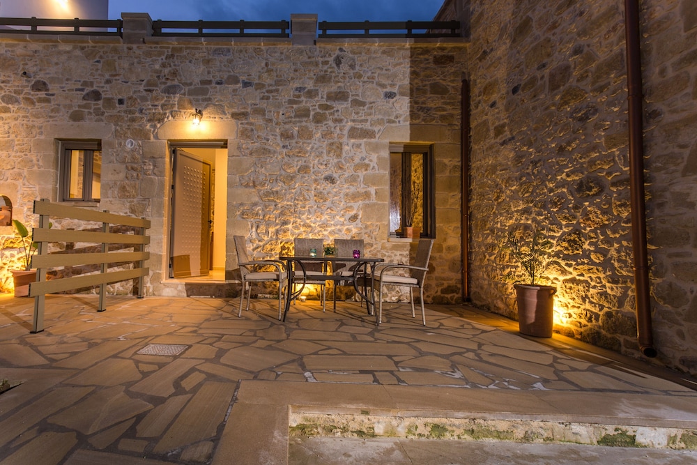 agarathos homes