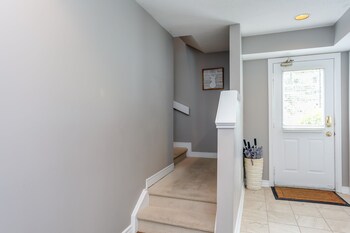 sierra lane condos