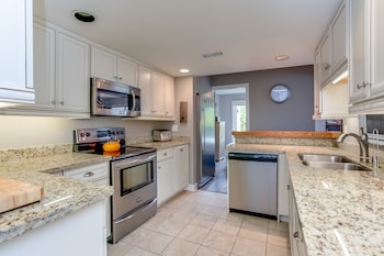 sierra lane condos