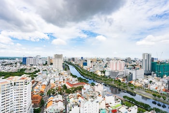 saigon 9 rivergate residence infinity pool gym