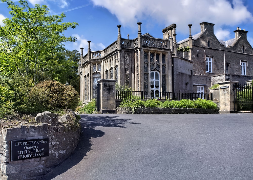 the orangery apartment
