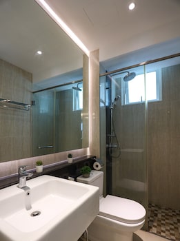 the shore swimming pool melaka by i housing