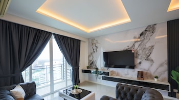 the shore swimming pool melaka by i housing