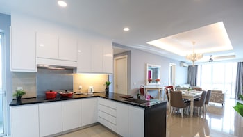 the shore swimming pool melaka by i housing