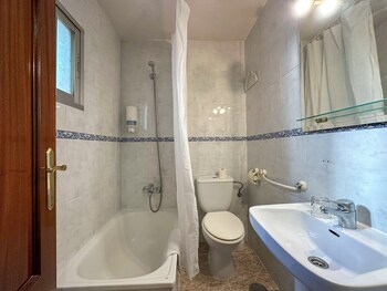 pension recogidas guest house