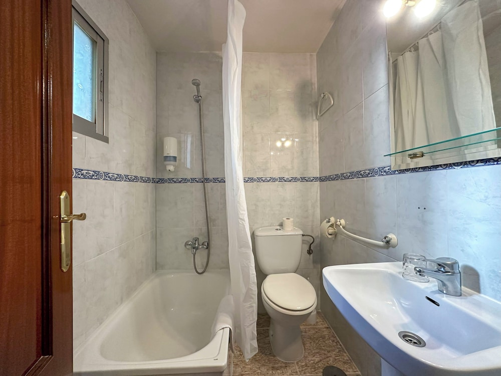 pension recogidas guest house