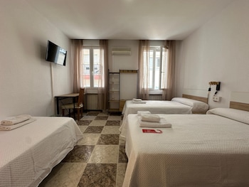 pension recogidas guest house