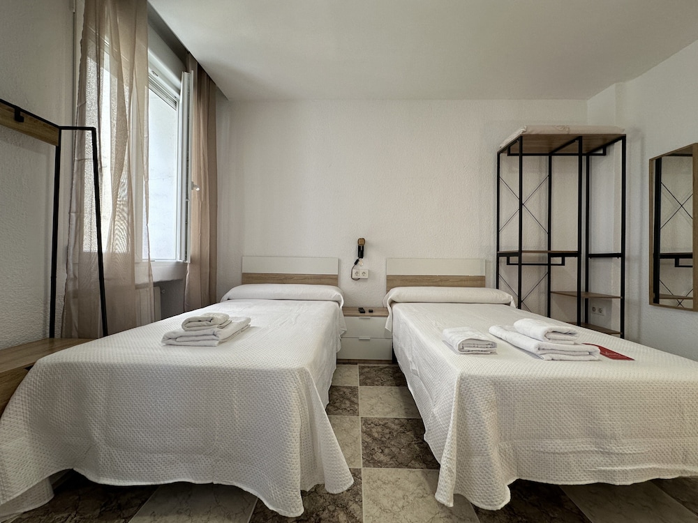 pension recogidas guest house