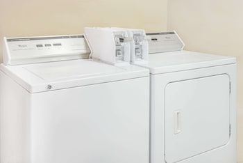 days inn by wyndham calvert city paducah east